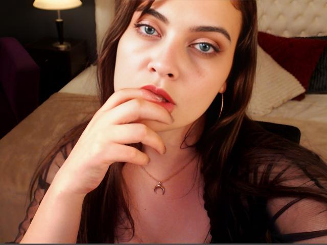 DraylaRouge - Live porn &amp; sex cam - 27717890