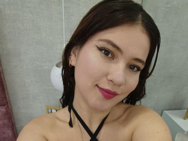 CelesteDash - Live sex cam - 27722083