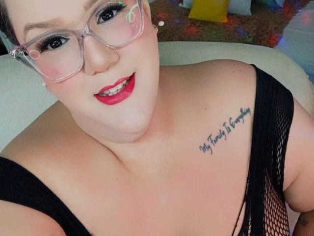 GiannaMorrys - Live porn &amp; sex cam - 27722930