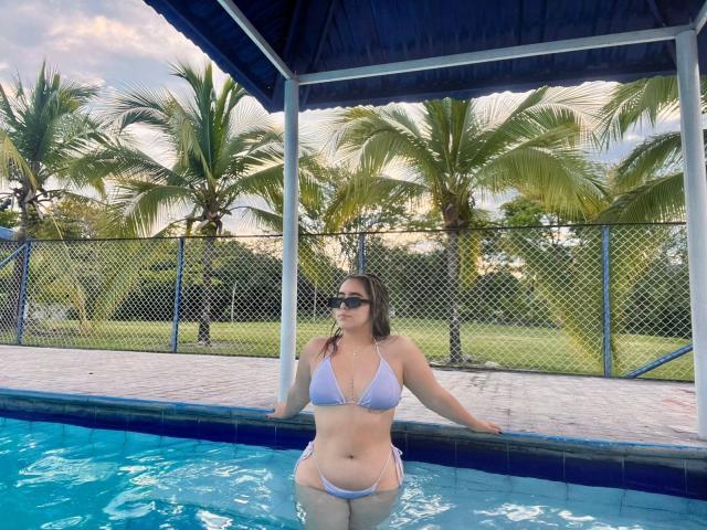 OlivaStellas - Live porn &amp; sex cam - 27724008