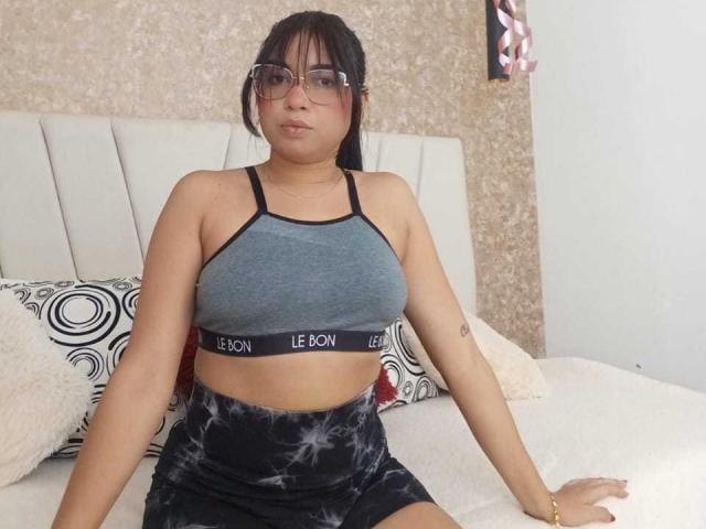 AliceSmity - Live sexe cam - 27728397