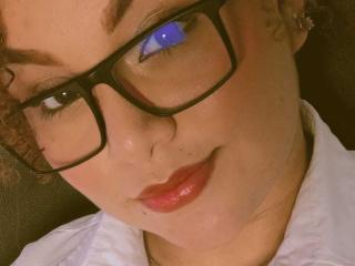 YeraCarey - Live sex cam - 27729510