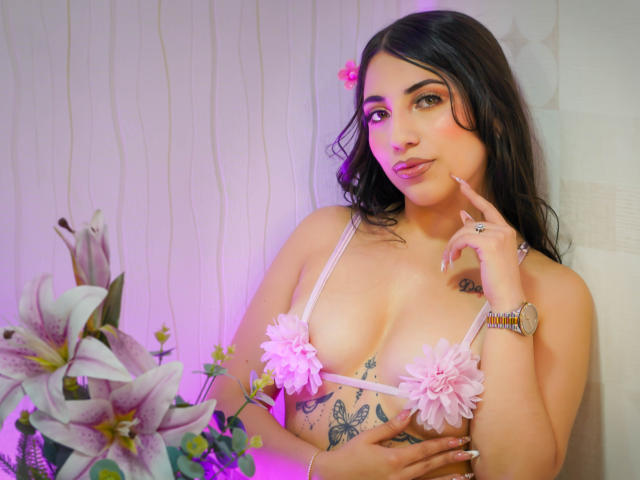 EvaaIzain - Live sex cam - 27732121