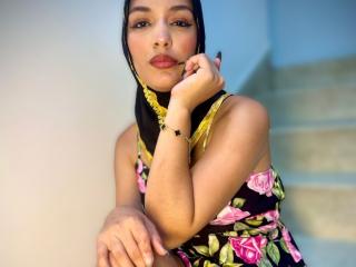 AliceKayleigh - Live Sex Cam - 27732870