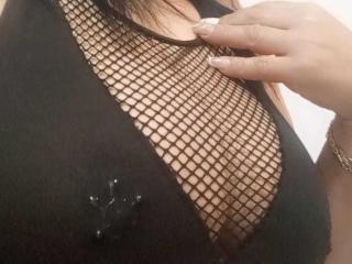 DonnaJones - Élő pornó és szexkamera - 27737028