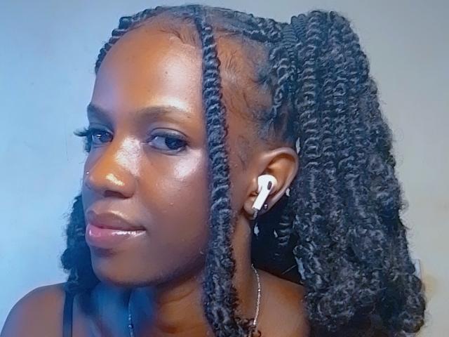 KinkyDivah - Live porn &amp; sex cam - 27737294