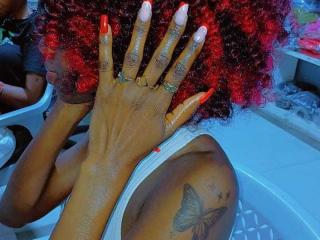 KinkyDivah - Live porn &amp; sex cam - 27737315