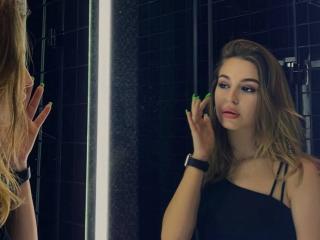 StellaHoneyX - Live sex cam - 27739786
