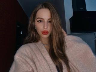 StellaHoneyX - Live sex cam - 27739800
