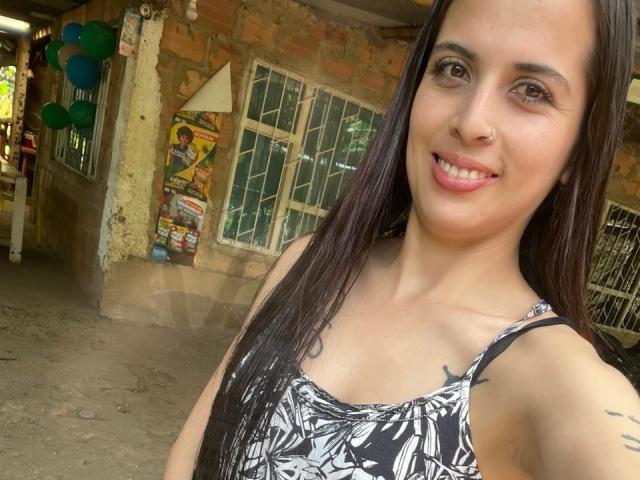 LouiseHott69 - 라이브 포르노 &amp; 섹스 캠 - 27742852