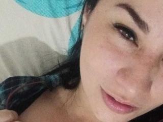 NaturalHanny - Live Sex Cam - 27742901