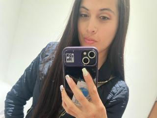 LouiseHott69 - Live porn &amp; sex cam - 27743013