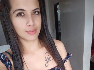 LouiseHott69 - Live porn &amp; sex cam - 27743237