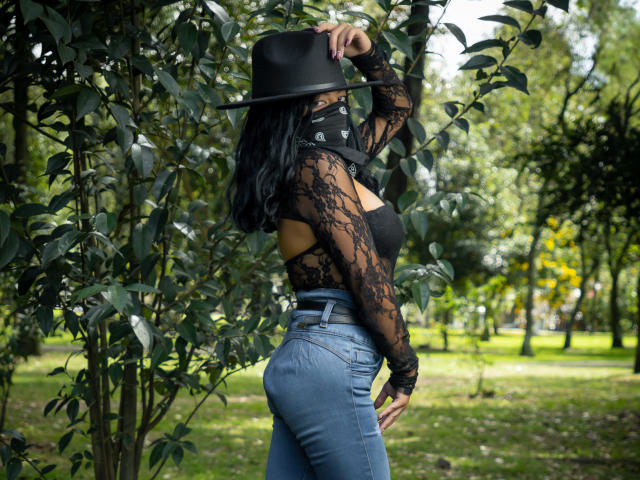 ElJardin - Sexe cam en vivo - 27745155