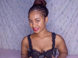 LayahCoquine - Live porn &amp; sex cam - 27746296