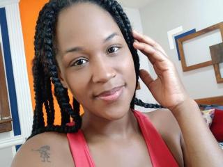 TaniaDoux - Sexe cam en vivo - 27747472