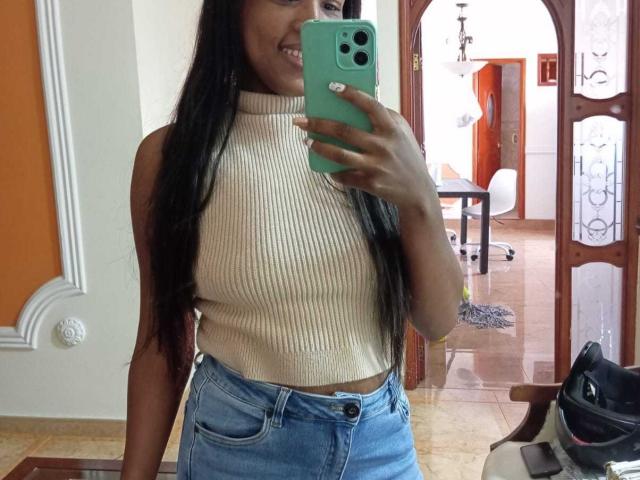 TaniaDoux - сексуальная веб-камера в реальном времени - 27748389