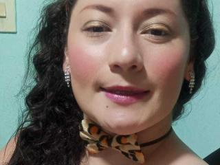 CristallDiaz - сексуальная веб-камера в реальном времени - 27751028