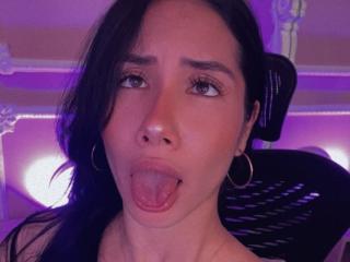 ArianaRogers - Live Sex Cam - 27752295