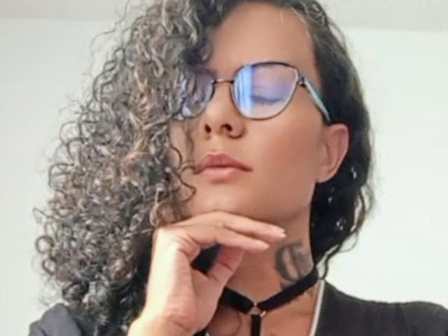 RosannaBlue - Sexe cam en vivo - 27756537