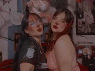 SaraAndMarilyn69 - Live porn &amp; sex cam - 27770117
