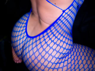 JuliaFrancaise - Live porn &amp; sex cam - 27772679