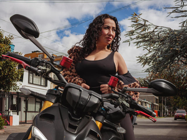 SamanthaAntolin - ライブポルノ&amp;セックスカム - 27777334