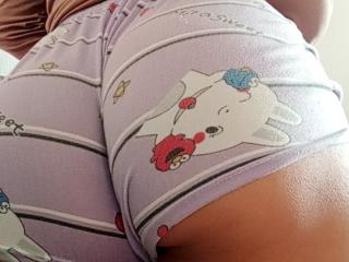 BelletinaXx - Live porn &amp; sex cam - 27777747