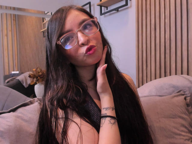 EvaMcAllister - Live porn &amp; sex cam - 27784985