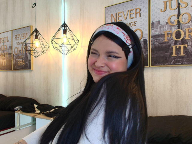 Blueeskyy - Élő pornó és szexkamera - 27785538