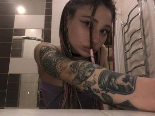 HotCaramelsDuo - Live sex cam - 27785923