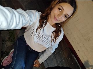 SaarahJones - Camera khiêu dâm &amp; quyến rũ trực tiếp - 27786683