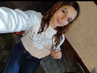 SaarahJones - Live porn &amp; sex cam - 27786692