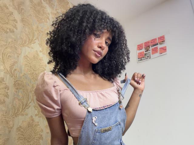CinthiaWalker - Live sex cam - 27787481