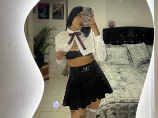SalomeMille - Live sex cam - 27789692