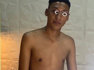 Domminick69 - Live porn &amp; sex cam - 27792659
