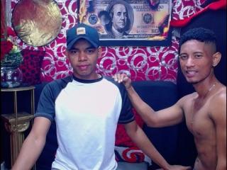 DannyAndBrandy - Live porn &amp; sex cam - 27794156