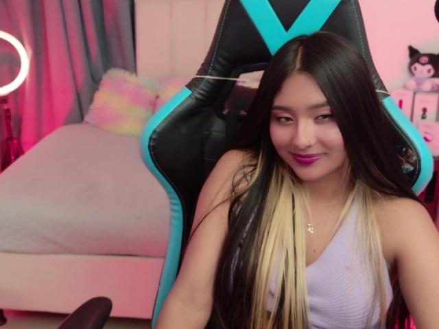 AmmyLewis - Live porn &amp; sex cam - 27794528