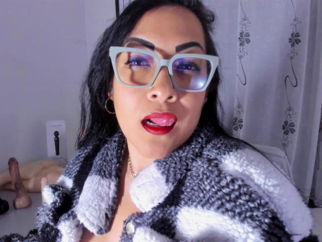 MellissaCortez - Live Sex Cam - 27795434