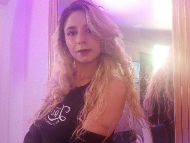 SophieTeller - ライブポルノ&amp;セックスカム - 27795524