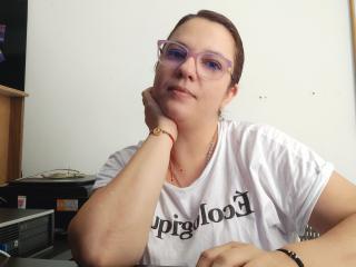 AmeliaWilson - Live porn &amp; sex cam - 27799931