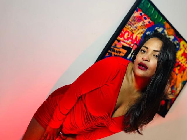 DannaRamiirez - Live Sex Cam - 27803117