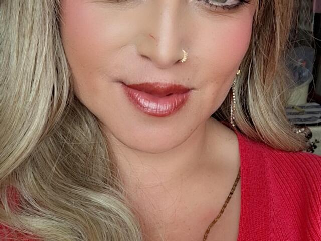 AlessadraJones - Live porn &amp; sex cam - 27803273