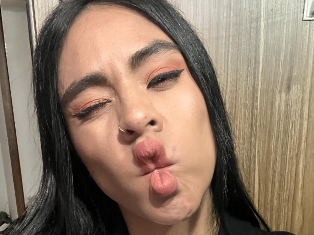 StellaBeckker - Live porn &amp; sex cam - 27804605