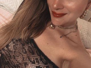 ArianaLu - Live porn &amp; sex cam - 27805559