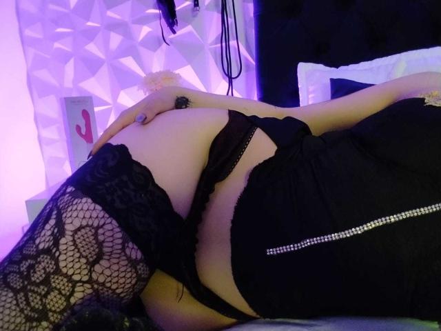 VeroHands - Live porn &amp; sex cam - 27805700