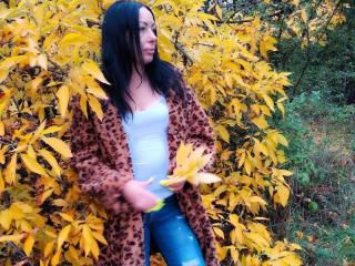 MirandaHott69 - Live sex cam - 27806258