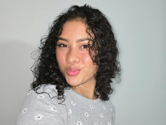 KaylaRoss - сексуальная веб-камера в реальном времени - 27806552