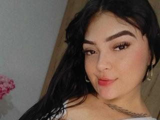 InayaKhalifa - Live porn &amp; sex cam - 27808757