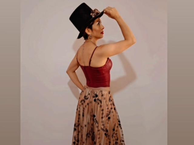 ChanelJolie - Sexe cam en vivo - 27809060